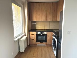 Pronájem bytu 2+kk, Praha, Podle Kačerova, 41 m2