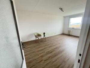 Prodej bytu 3+1, Jičín, Na jihu, 71 m2