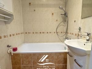 Pronájem bytu 3+1, Hlučín, Čs. armády, 65 m2