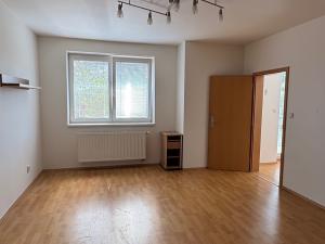 Prodej bytu 2+kk, Černošice, Slunečná, 54 m2