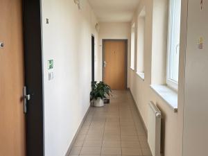 Prodej bytu 2+kk, Černošice, Slunečná, 54 m2