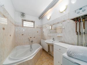 Pronájem chalupy, Dobrovice - Úherce, 180 m2