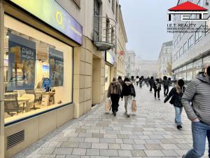 Pronájem obchodního prostoru, Brno, Česká, 161 m2