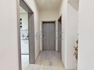 Prodej bytu 4+1, Praha - Holešovice, Bubenská, 100 m2