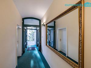 Pronájem bytu 2+1, Karlovy Vary, Libušina, 65 m2