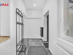 Pronájem bytu 2+1, Hradec Králové - Kukleny, Zelená, 61 m2