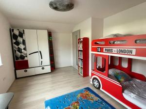 Pronájem rodinného domu, Lipová-lázně, 128 m2