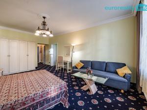 Pronájem apartmánu, Karlovy Vary, Libušina, 325 m2