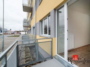 Pronájem bytu 2+kk, Kladno, Jaroslava Holečka, 56 m2