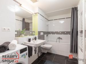 Prodej bytu 2+kk, Brno - Královo Pole, Mojmírovo náměstí, 45 m2