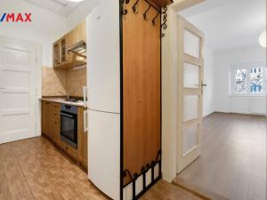 Pronájem bytu 2+1, Praha - Žižkov, Biskupcova, 47 m2