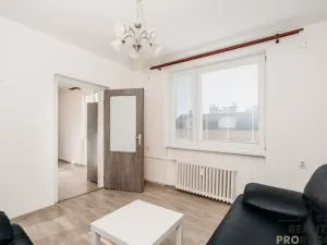 Prodej bytu 3+1, Hodonín, Národní třída, 66 m2