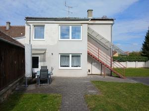 Pronájem rodinného domu, Mohelno, 195 m2