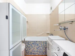 Pronájem bytu 2+kk, Praha - Podolí, Hudečkova, 49 m2