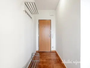Pronájem bytu 2+kk, Praha - Podolí, Hudečkova, 49 m2