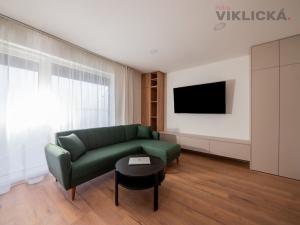 Prodej bytu 2+kk, Zaječí, 63 m2