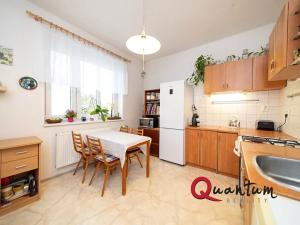 Prodej rodinného domu, Černošice, Dr. Janského, 210 m2