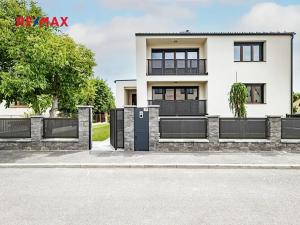 Prodej vily, Jindřichův Hradec, Spojovací, 183 m2