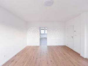 Pronájem bytu 2+kk, Benešov, Tyršova, 55 m2