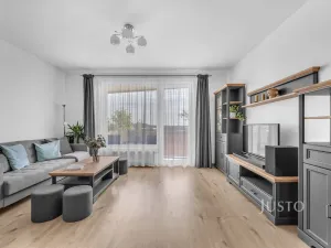 Prodej bytu 2+kk, Praha, U konečné, 61 m2