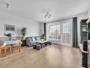 Prodej bytu 2+kk, Praha, U konečné, 61 m2