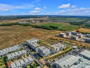 Prodej bytu 2+kk, Praha, U konečné, 61 m2