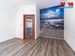 Prodej bytu 3+1, Karlovy Vary, Příčná, 76 m2