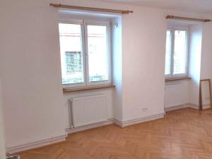 Pronájem bytu 1+1, Cheb, Dlouhá, 36 m2