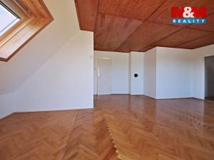 Prodej rodinného domu, Liberec - Liberec XV-Starý Harcov, Nad Kolejemi, 152 m2