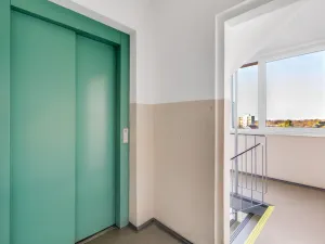 Prodej bytu 2+kk, Praha - Bohnice, Zelenohorská, 42 m2