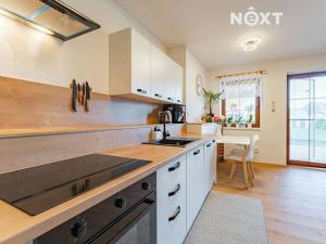 Prodej bytu 2+kk, Třeština, 62 m2