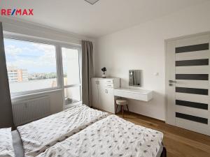 Pronájem bytu 3+1, Chomutov, Svahová, 69 m2