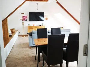 Pronájem bytu 4+1, Babice, 90 m2
