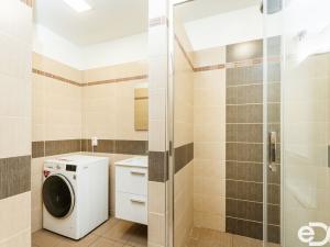 Prodej bytu 3+kk, Krnov, Budovatelů, 68 m2