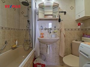 Pronájem bytu 2+kk, Chomutov, Kadaňská, 45 m2