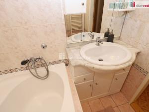 Prodej bytu 2+1, Mariánské Lázně - Úšovice, Kubelíkova, 49 m2