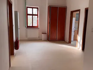 Pronájem kanceláře, Liberec - Liberec II-Nové Město, Chrastavská, 130 m2