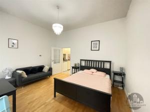 Pronájem bytu 1+kk, Praha - Nové Město, Štěpánská, 31 m2