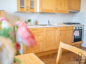 Prodej bytu 2+kk, Praha - Staré Město, Kozí, 45 m2