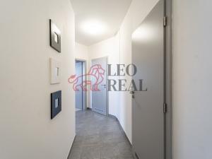 Prodej bytu 3+kk, Praha - Dubeč, Pod Horkami, 74 m2