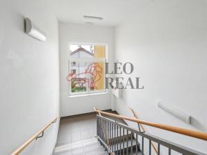 Prodej bytu 3+kk, Praha - Dubeč, Pod Horkami, 74 m2