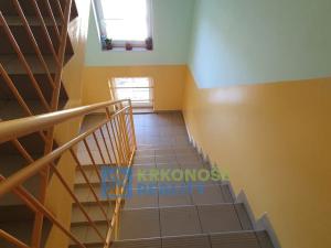 Prodej bytu 2+kk, Úpice, Národní, 43 m2
