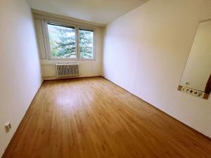 Prodej bytu 3+1, Praha - Prosek, Bohušovická, 55 m2