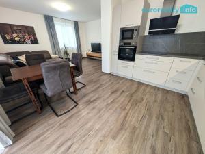Pronájem bytu 4+kk, Vochov, 81 m2