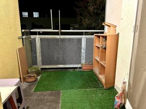 Prodej bytu 2+kk, Milovice, Lesní, 50 m2