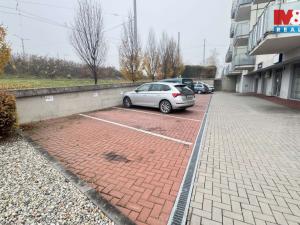 Prodej garážového stání, Olomouc, tř. Míru, 13 m2