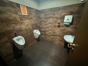 Pronájem restaurace, Praha - Stodůlky, Hábova, 142 m2