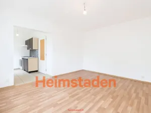 Pronájem bytu 1+kk, Karviná - Nové Město, Kořenského, 25 m2