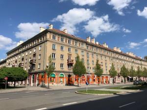 Pronájem bytu 1+kk, Havířov - Město, Hlavní třída, 25 m2