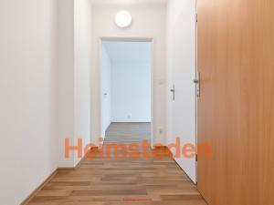 Pronájem bytu 1+kk, Havířov - Město, Národní třída, 21 m2